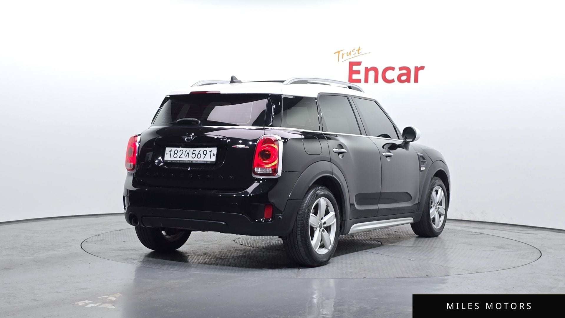 MINI Countryman 2019 — миниатюра 2
