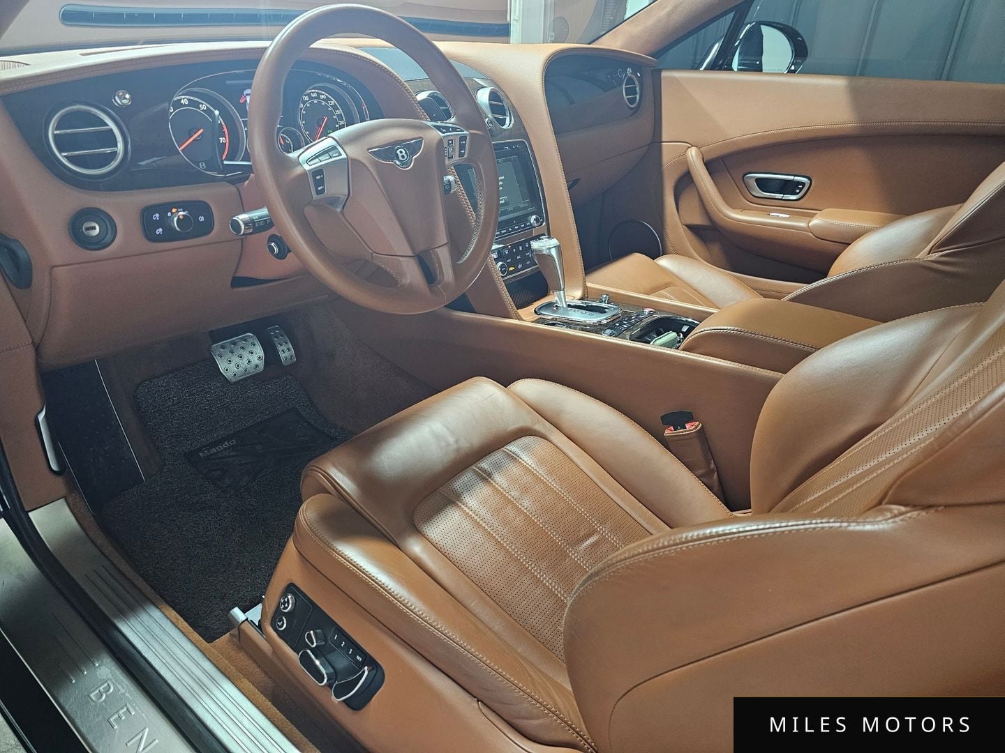 Bentley 컨티넨탈 GT 2014 — миниатюра 8