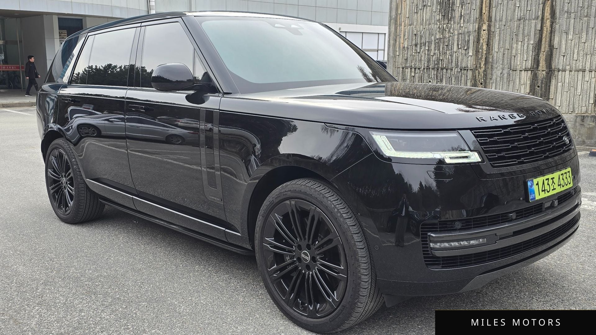 Land Rover Range Rover 2025 — миниатюра 3