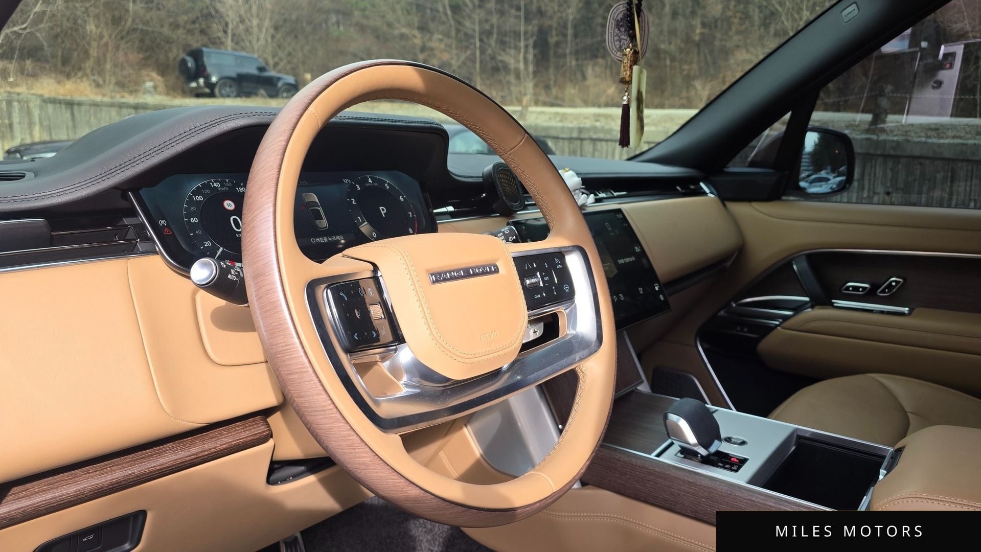 Land Rover Range Rover 2025 — миниатюра 7