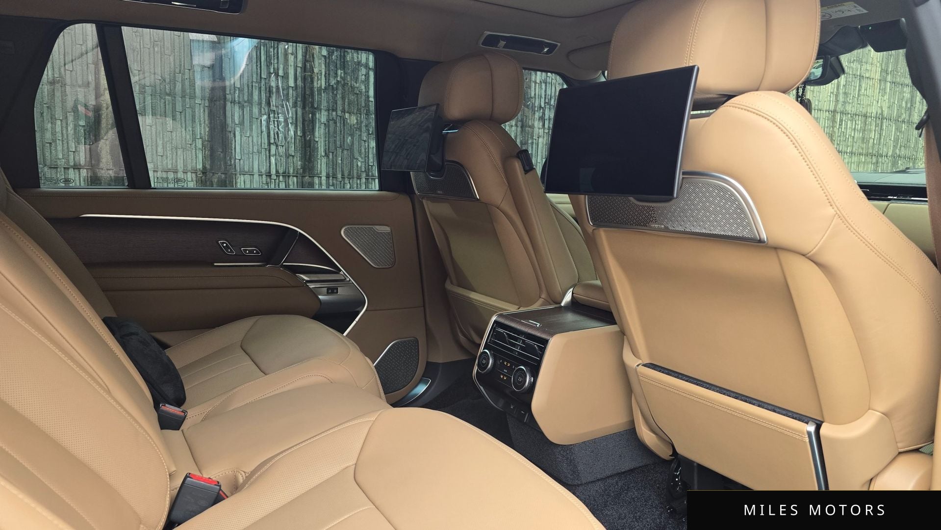 Land Rover Range Rover 2025 — миниатюра 10