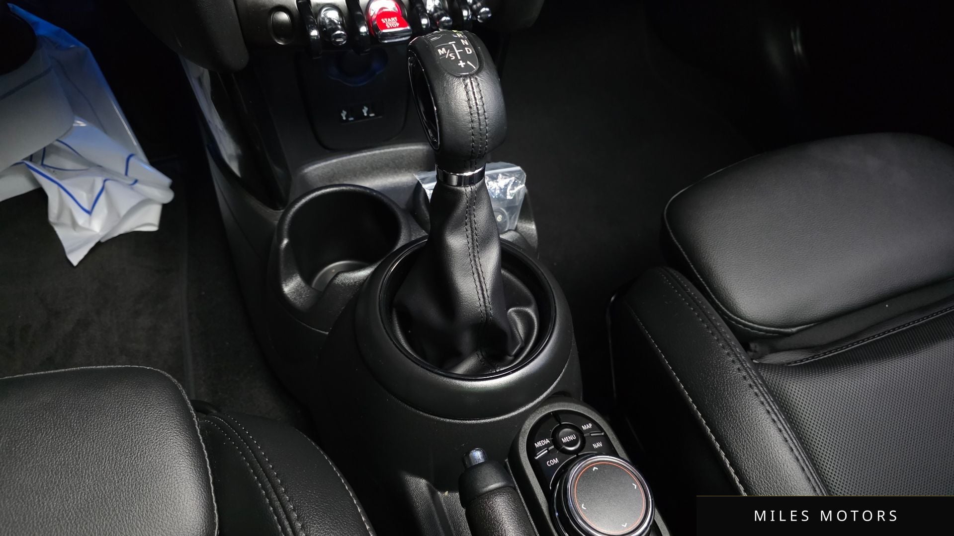 MINI 쿠퍼 2019 — миниатюра 9