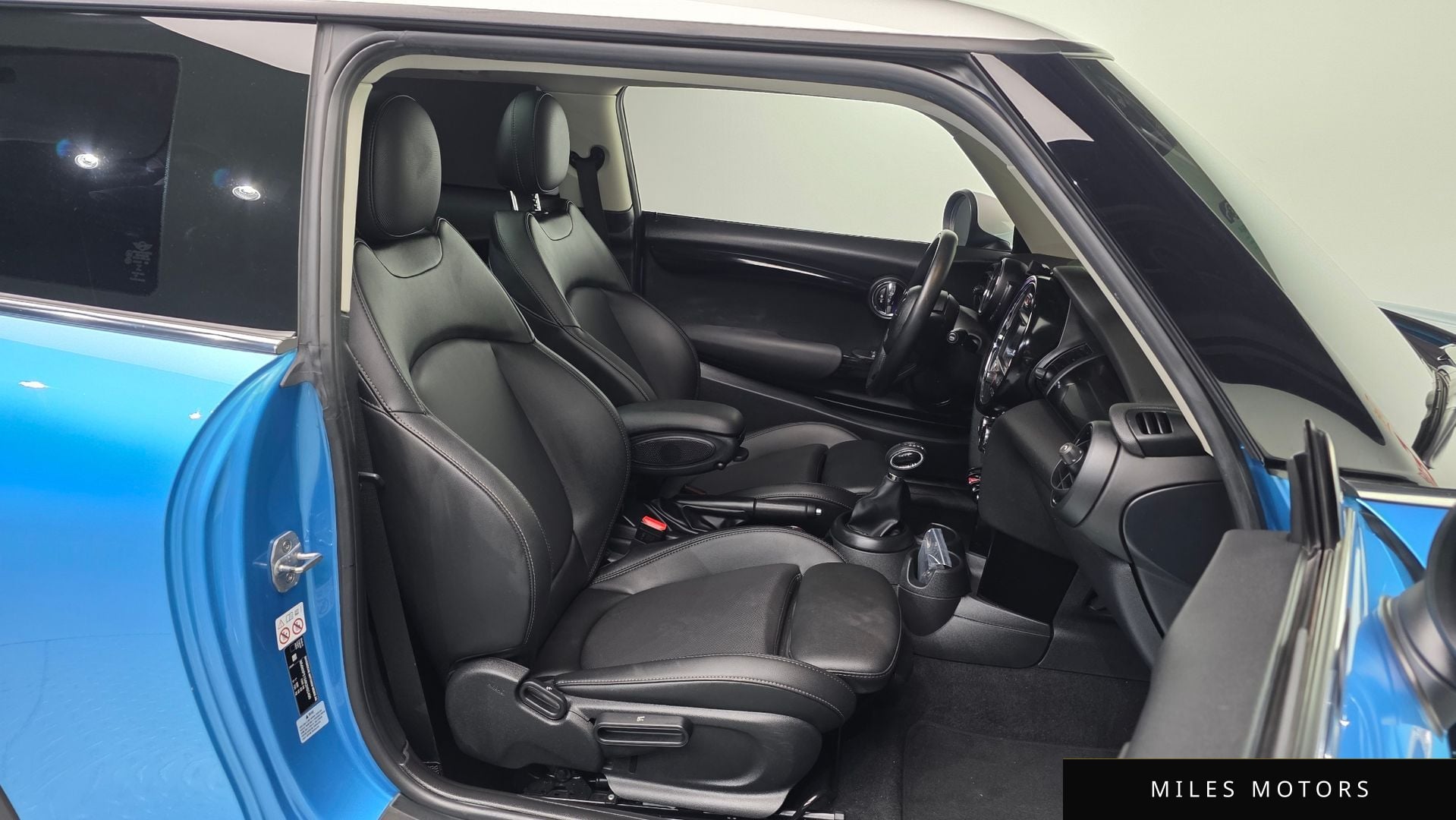 MINI 쿠퍼 2019 — миниатюра 10