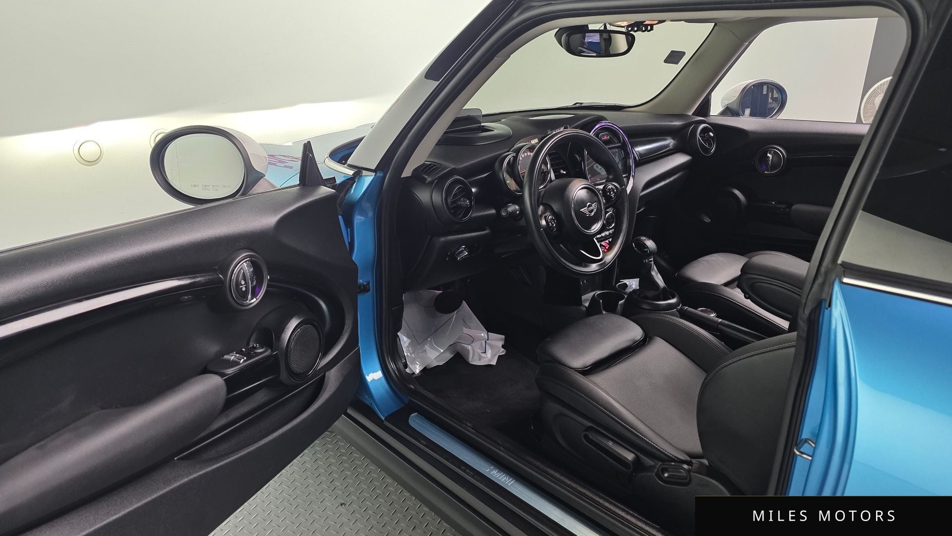 MINI 쿠퍼 2019 — миниатюра 11