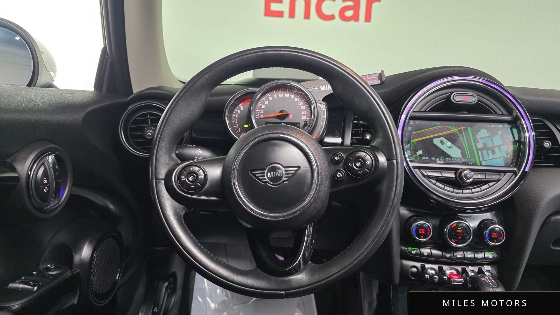 MINI 쿠퍼 2019 — миниатюра 13