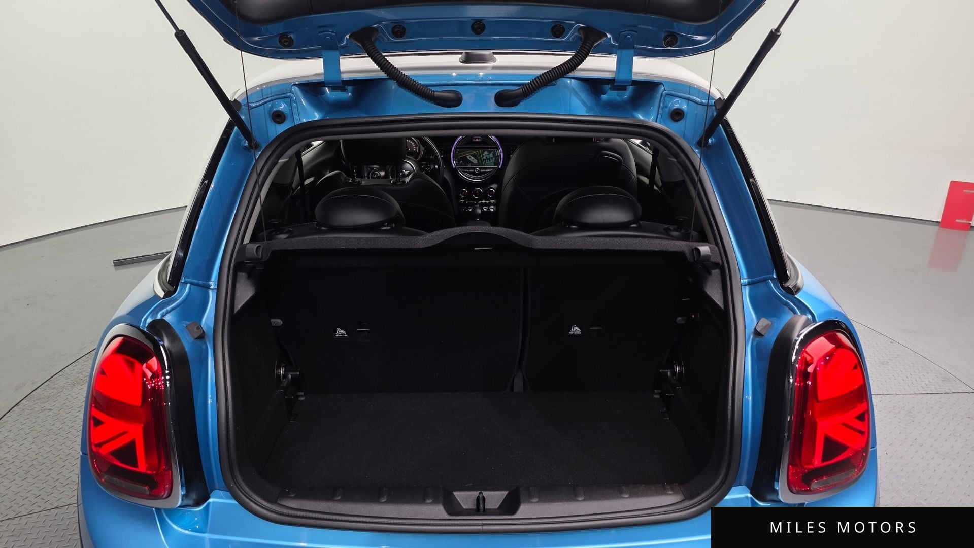 MINI 쿠퍼 2019 — миниатюра 20