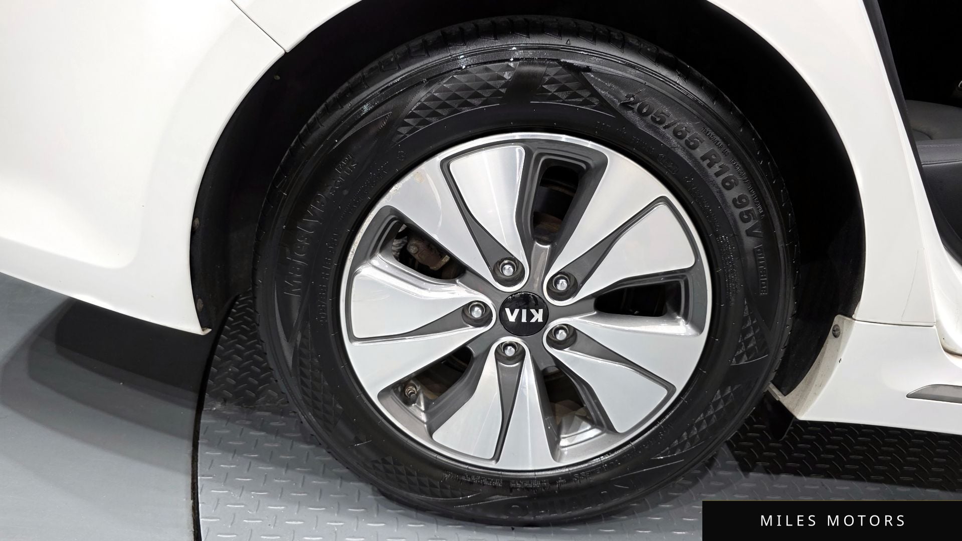 Kia K5 2017 — миниатюра 5