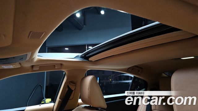 Лексус ES300h 2022 — миниатюра 19