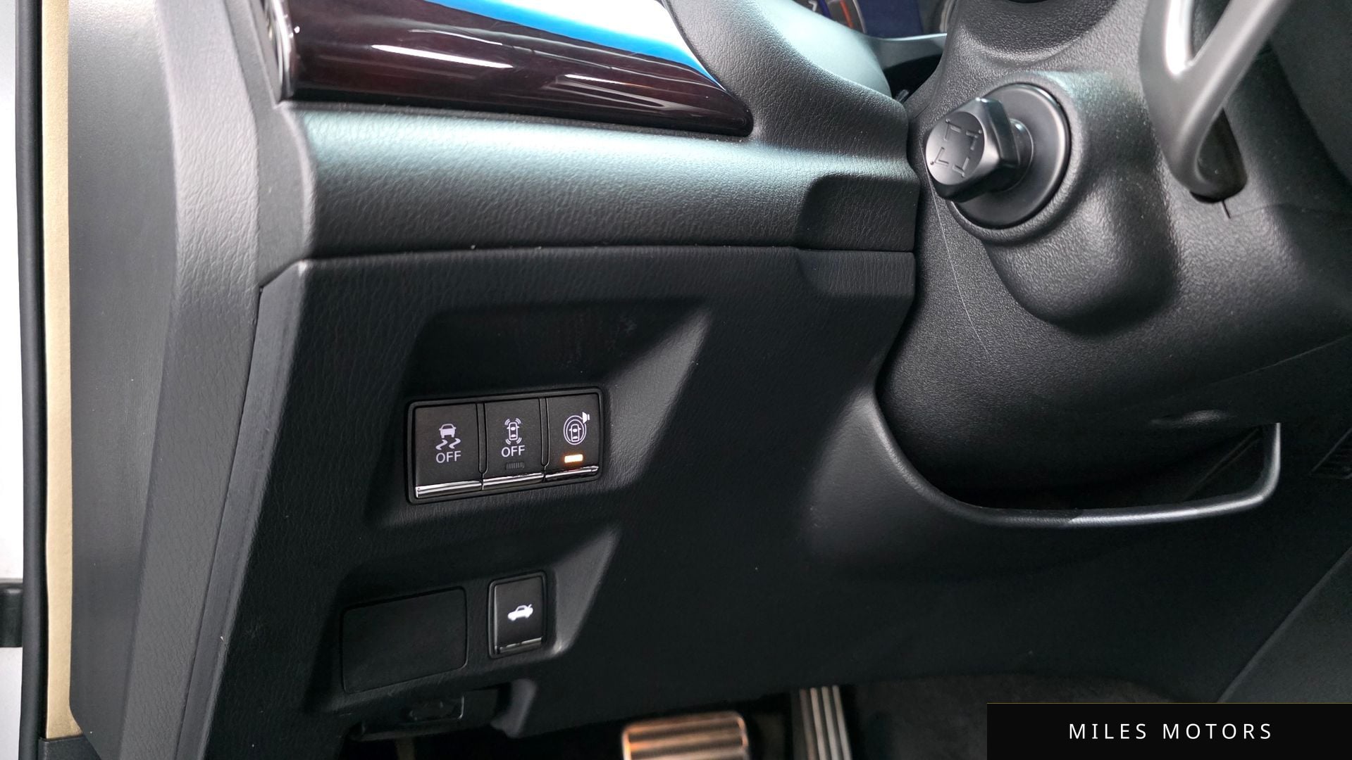 Infiniti M56 2011 — миниатюра 14