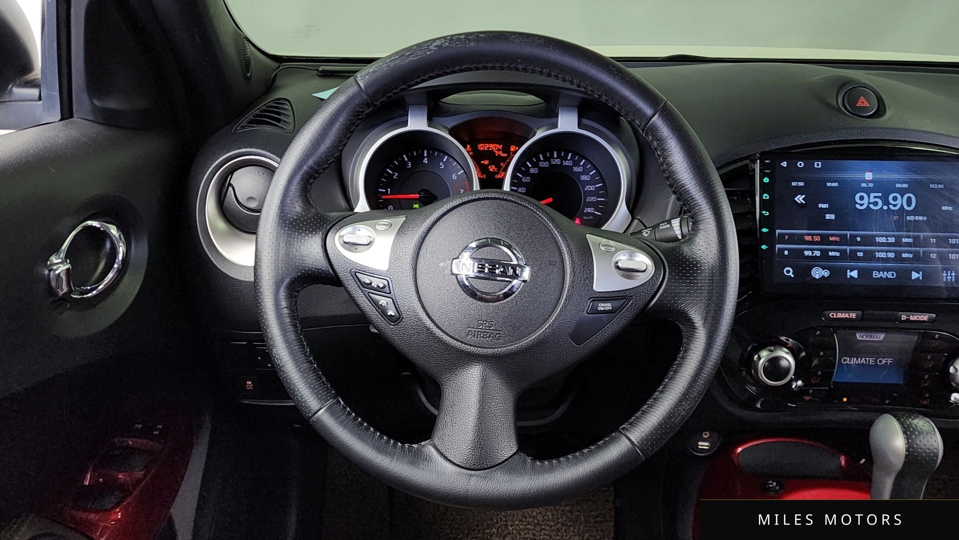 Nissan 쥬크 2014 — миниатюра 12