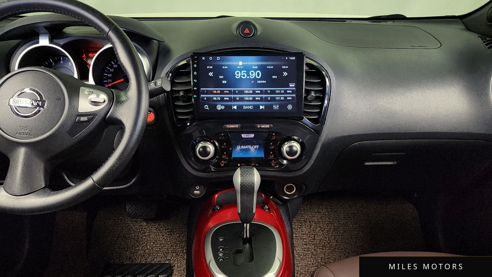 Nissan 쥬크 2014 — миниатюра 13