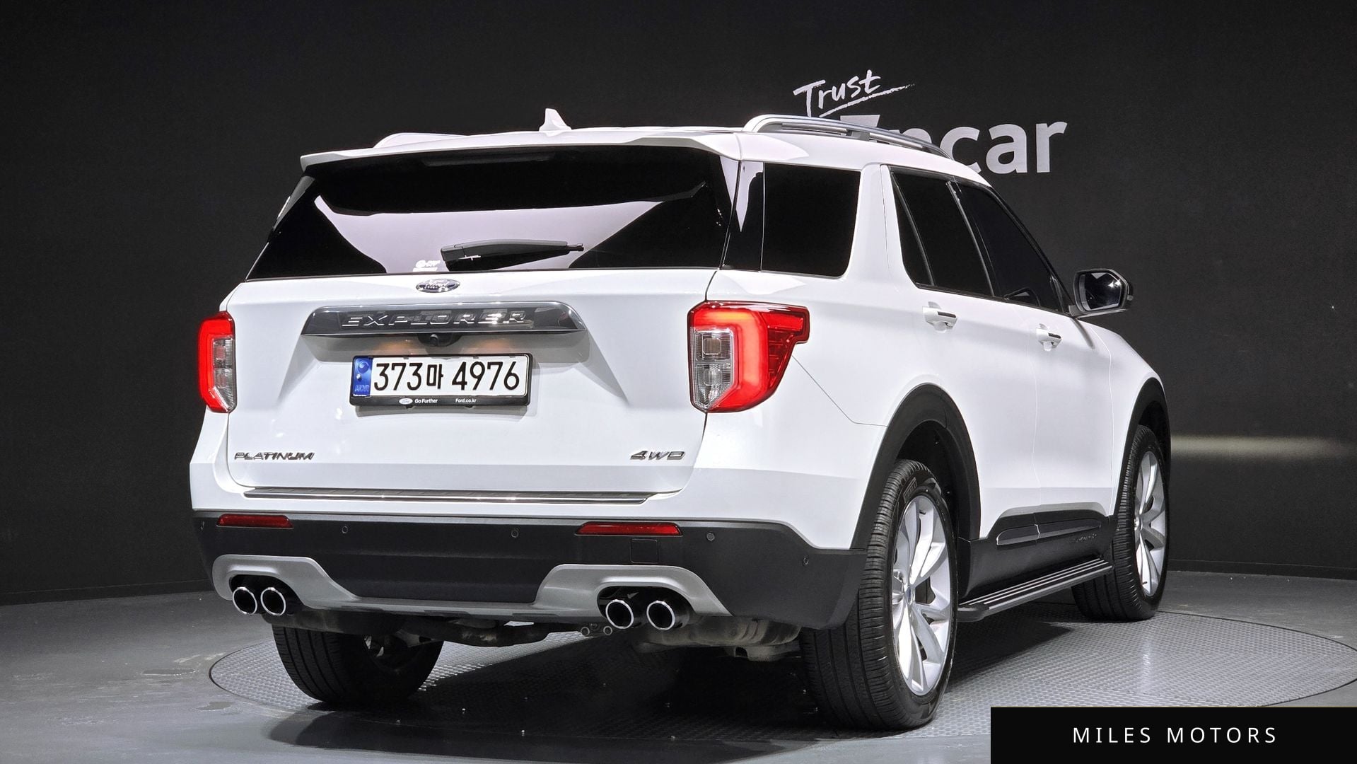 Ford Explorer 2023 — миниатюра 2