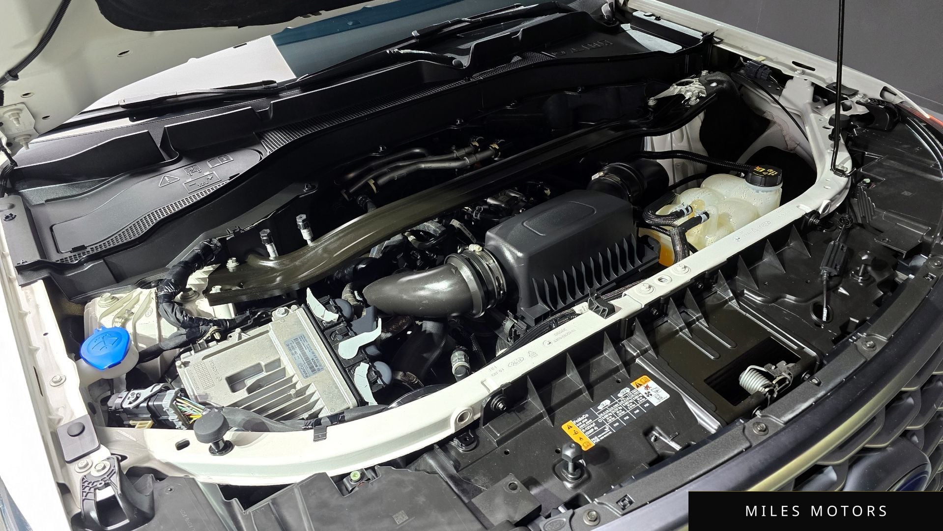 Ford Explorer 2023 — миниатюра 6