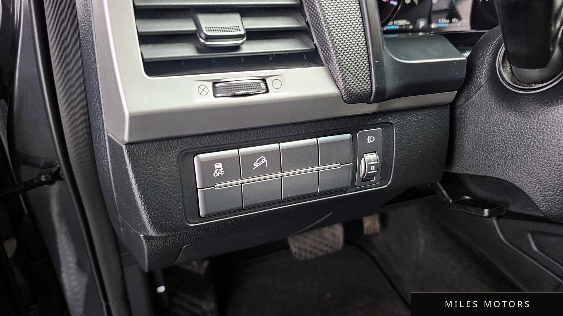 KG Mobility Rexton 2019 — миниатюра 16