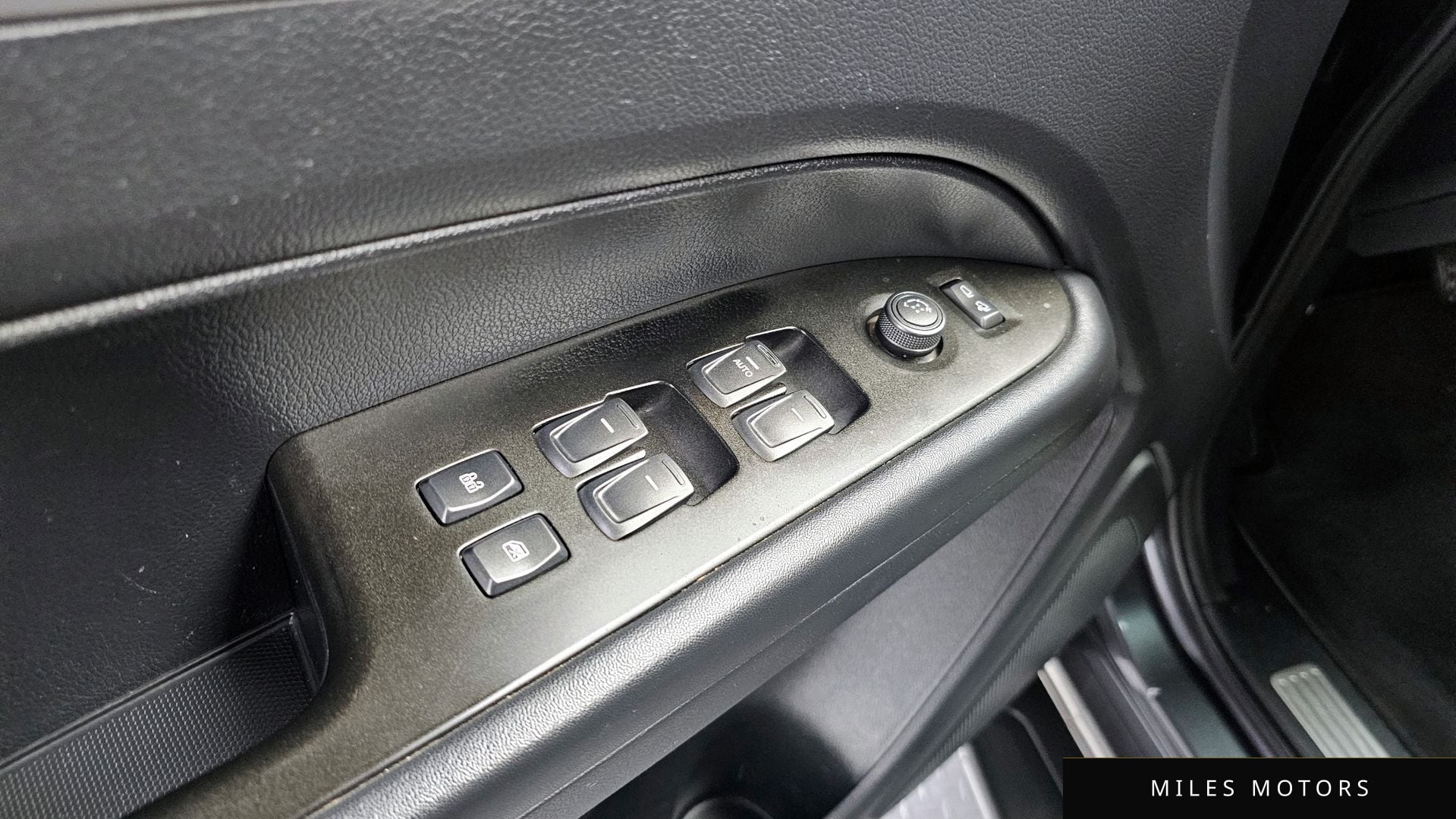 KG Mobility Rexton 2019 — миниатюра 17