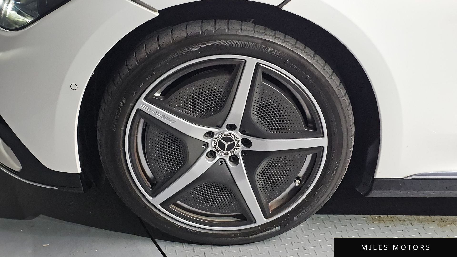 Mercedes-Benz EQE V295 2023 — миниатюра 5