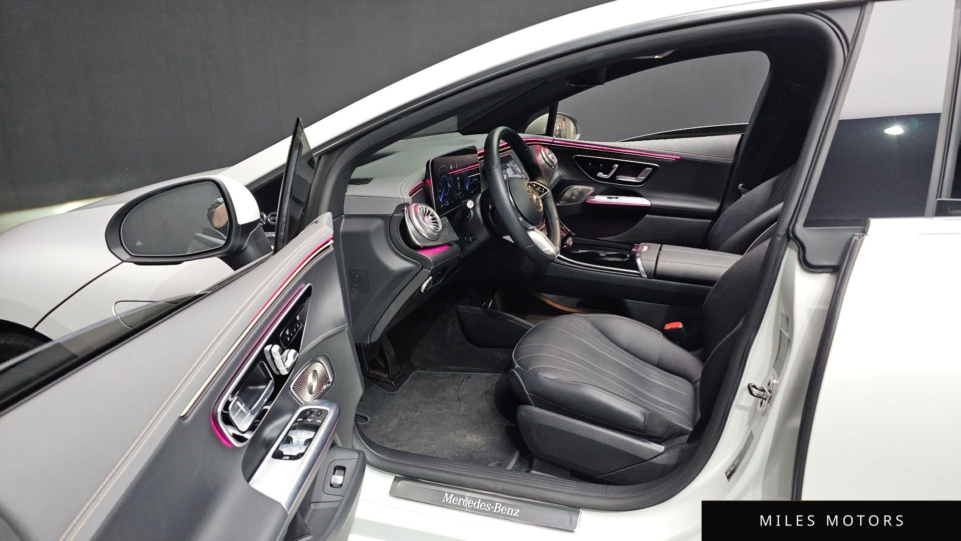 Mercedes-Benz EQE V295 2023 — миниатюра 10