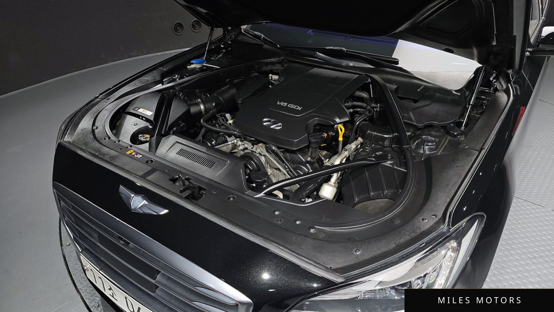 Hyundai Genesis 2016 — миниатюра 6