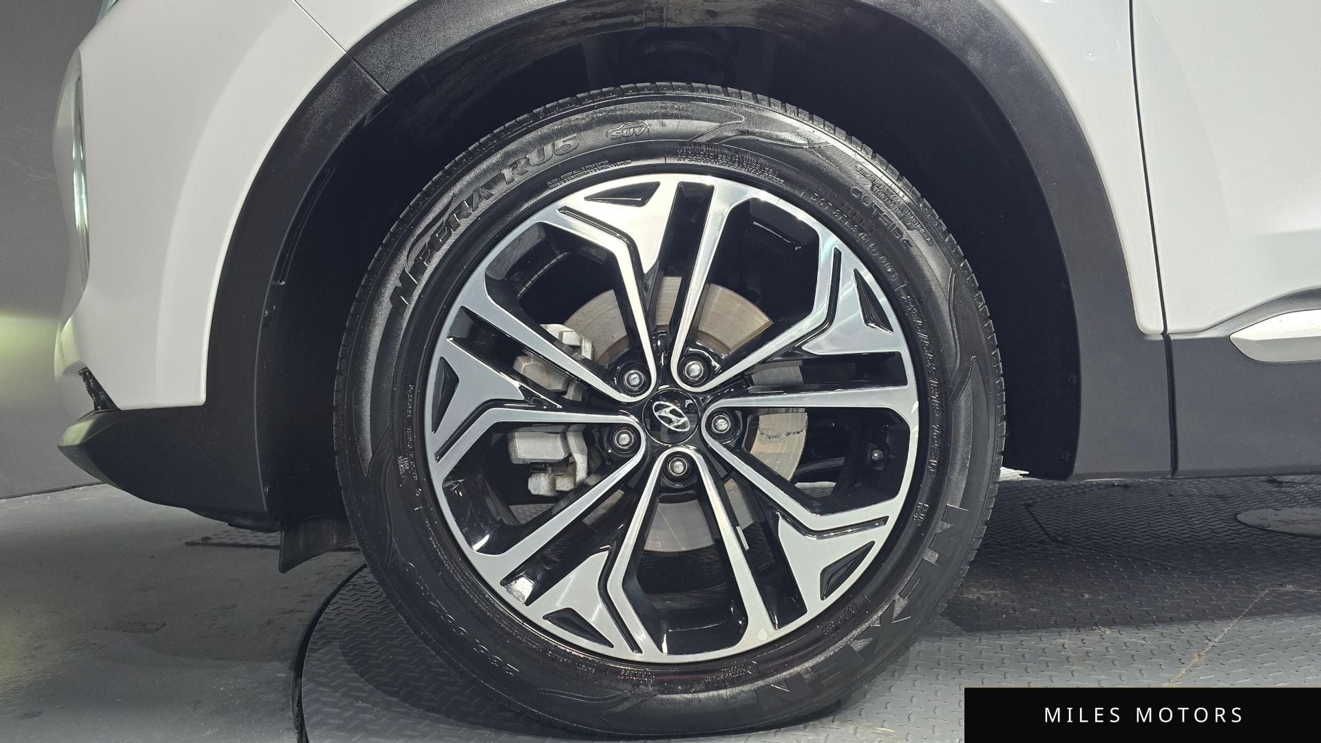 Hyundai Santafe 2019 — миниатюра 5