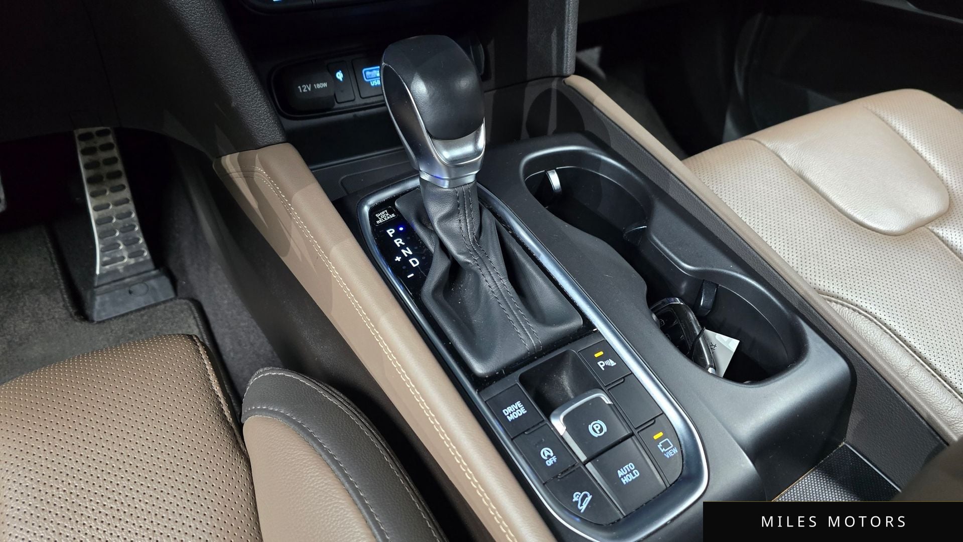 Hyundai Santafe 2019 — миниатюра 9