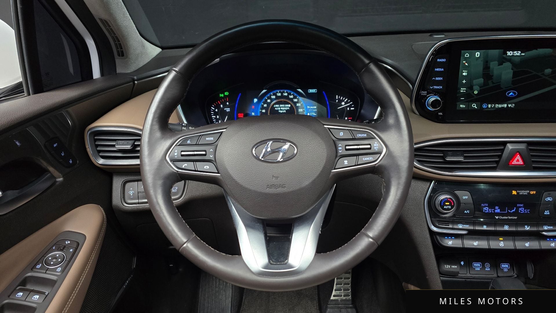 Hyundai Santafe 2019 — миниатюра 13