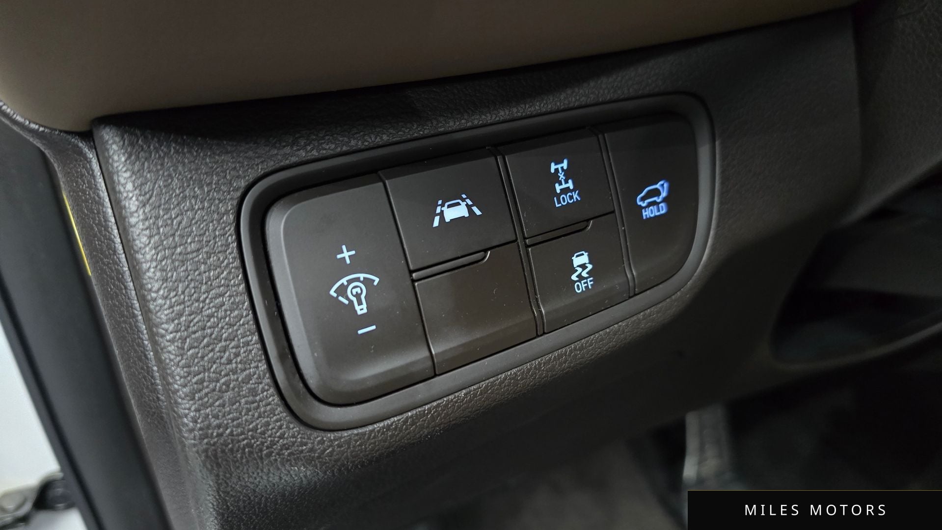 Hyundai Santafe 2019 — миниатюра 14