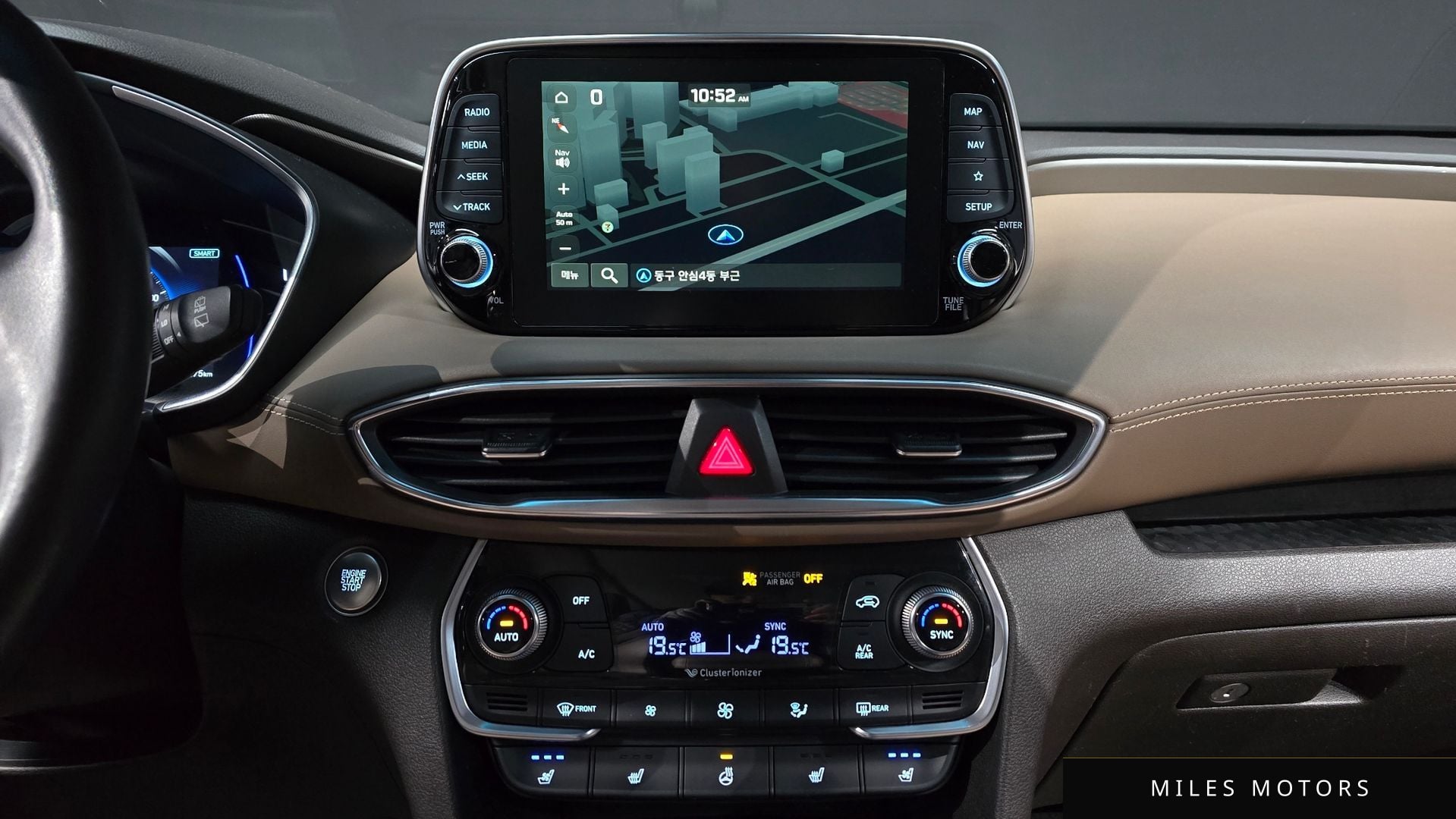 Hyundai Santafe 2019 — миниатюра 15