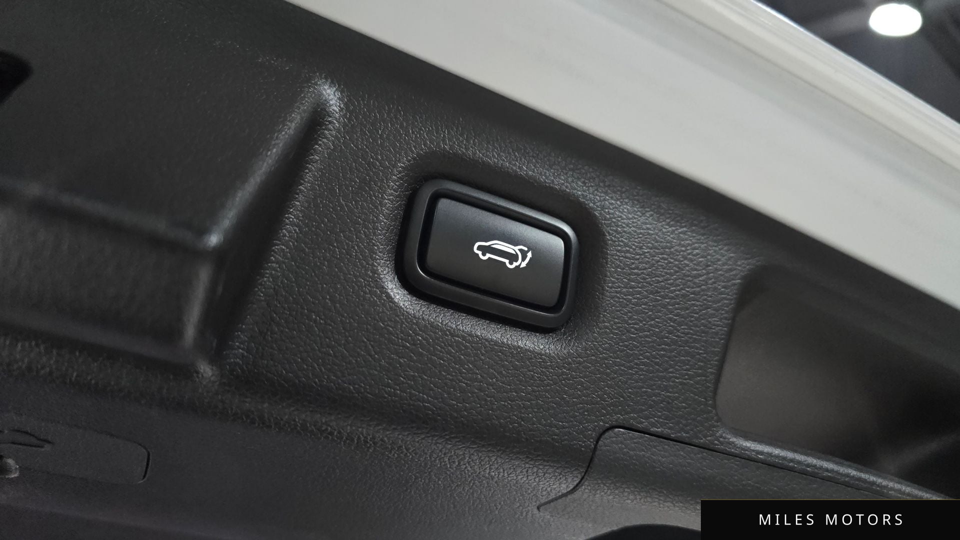 Hyundai Santafe 2019 — миниатюра 18
