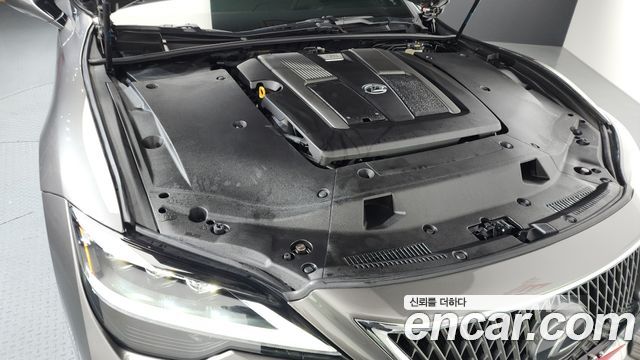 Лексус LS500 2022 — миниатюра 5