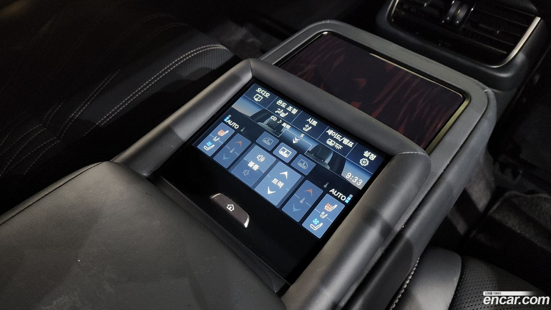Лексус LS500 2022 — миниатюра 19