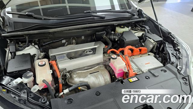 Лексус NX300h 2021 — миниатюра 6