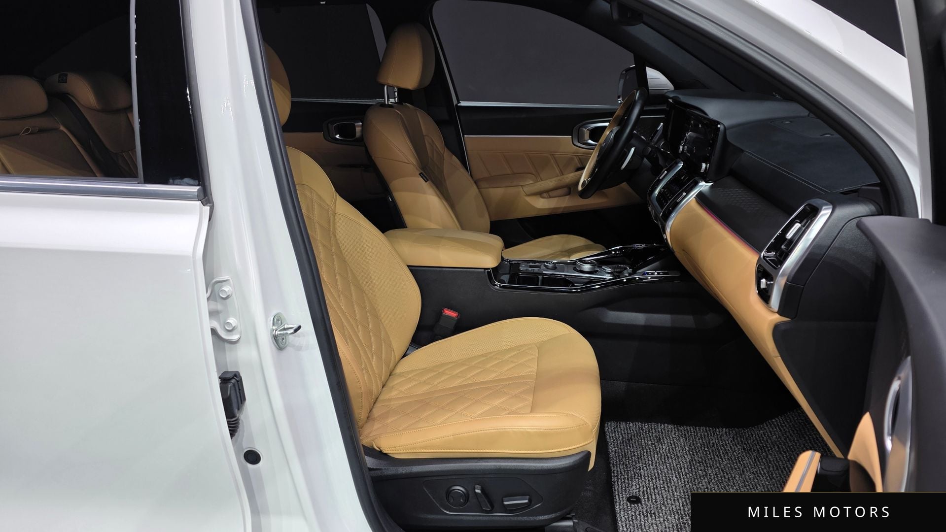 Kia Sorento 2023 — миниатюра 10