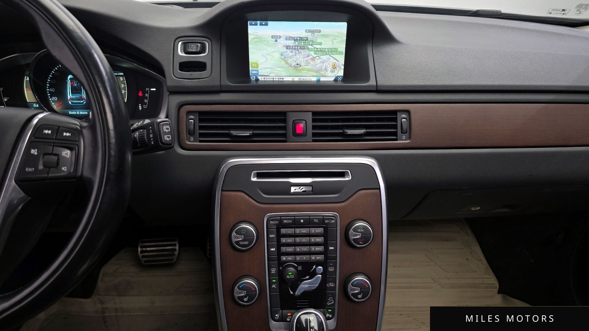 Volvo XC70 2014 — миниатюра 14