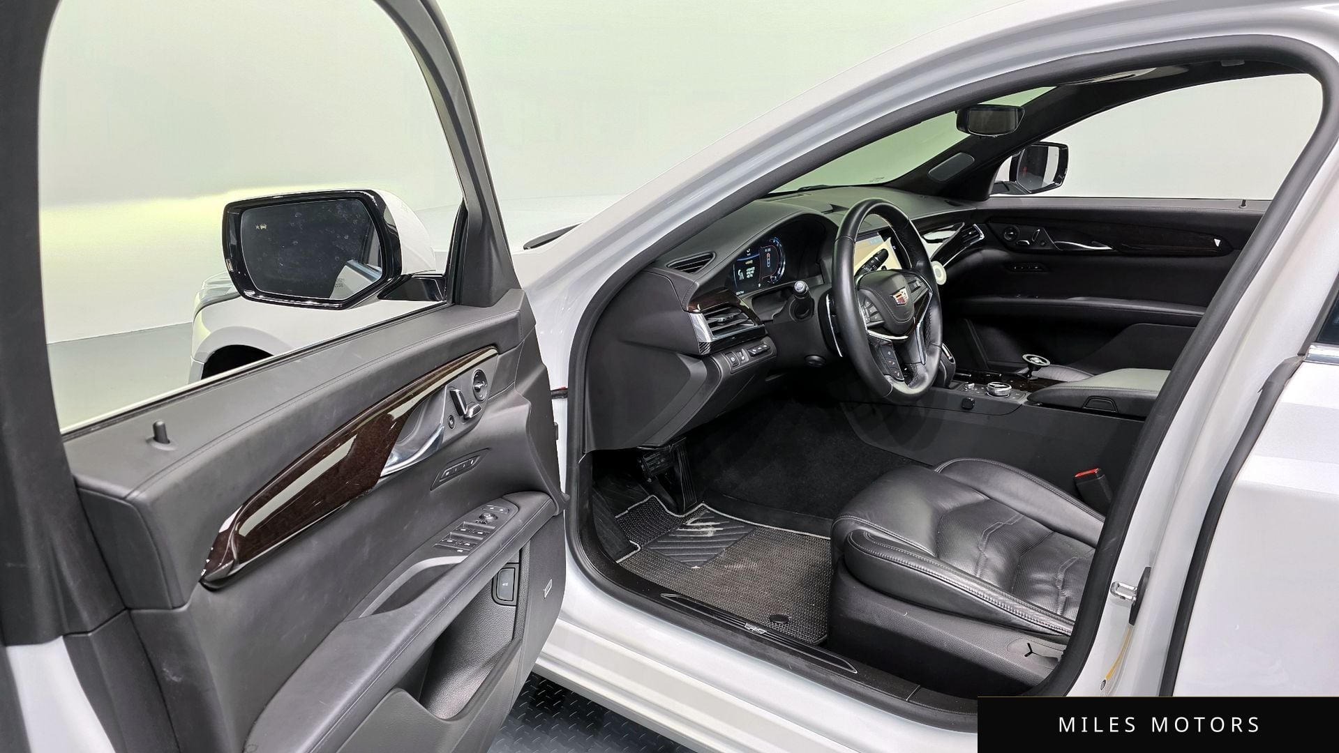 Cadillac CT6 2019 — миниатюра 11