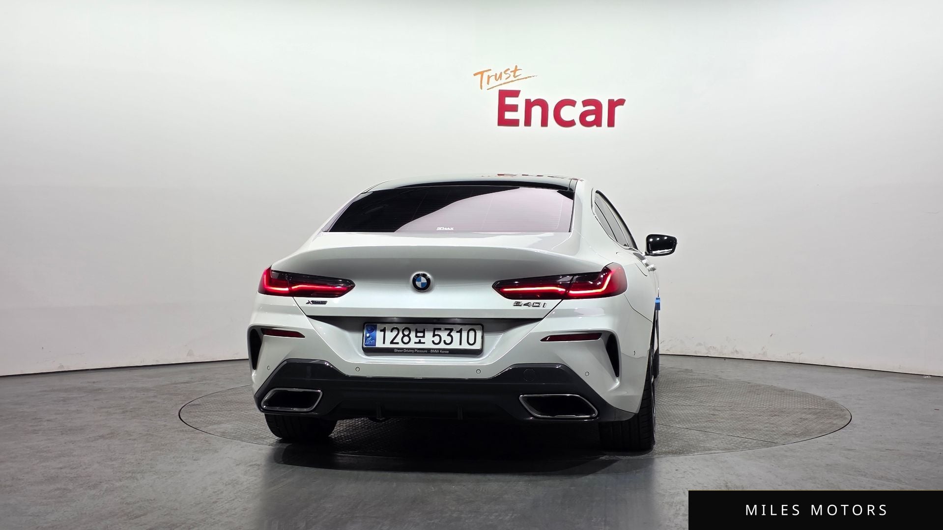 BMW 8 Series (G15) 2021 — миниатюра 4
