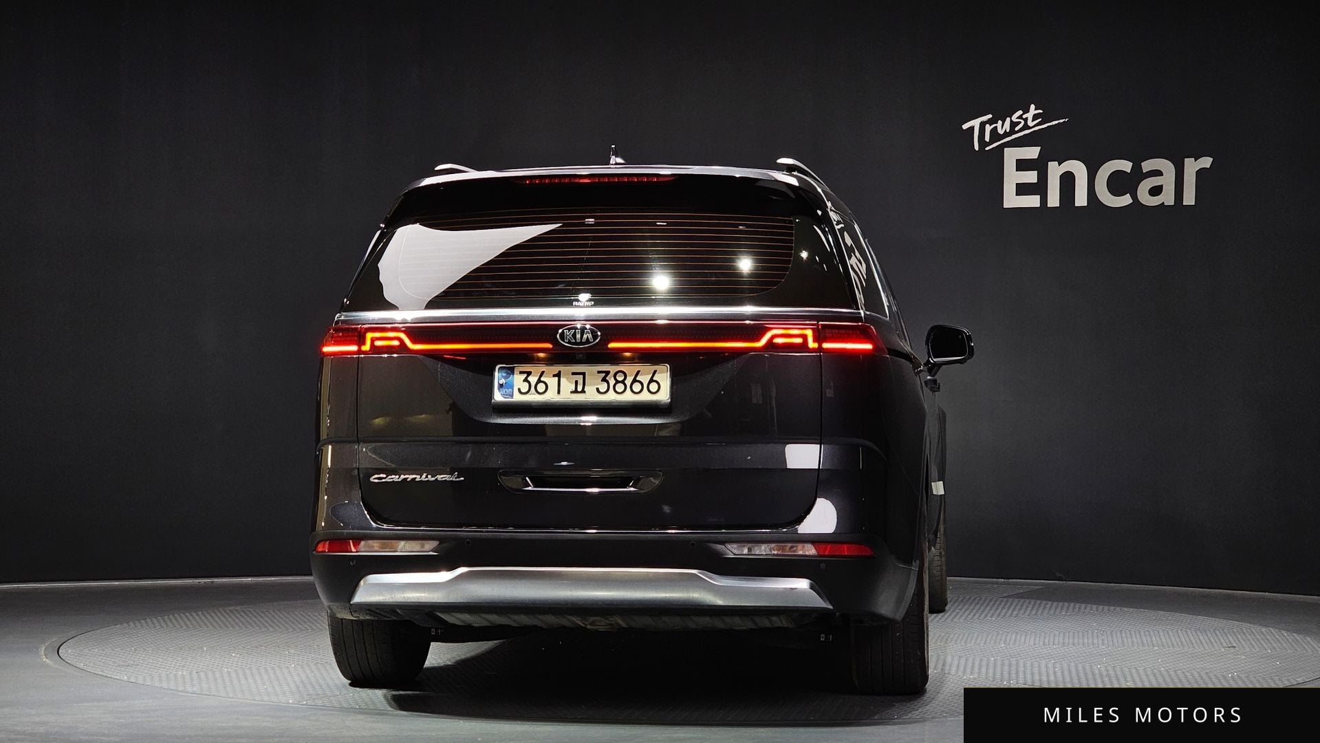 Kia Carnival 2021 — миниатюра 4