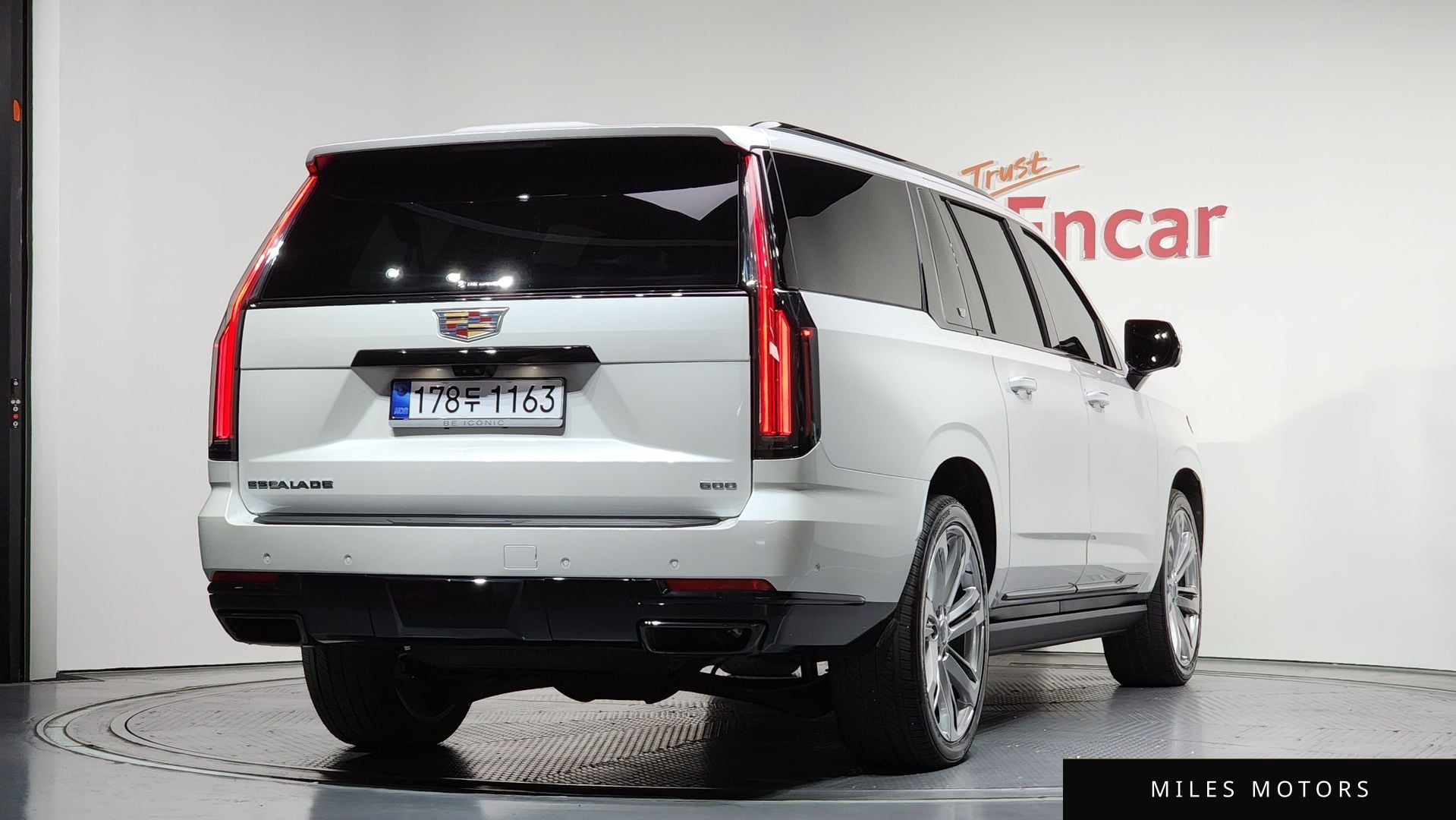 Cadillac Escalade 2025 — миниатюра 2