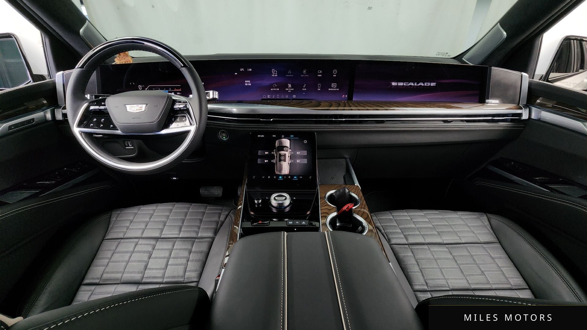 Cadillac Escalade 2025 — миниатюра 7
