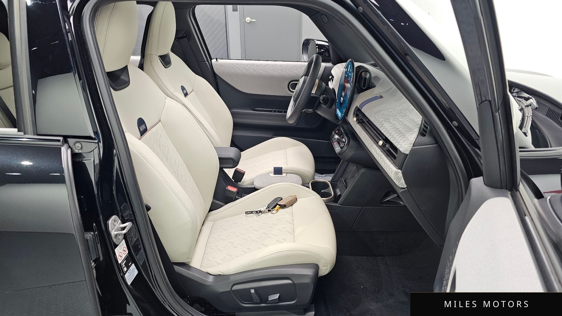 MINI 쿠퍼 S 2025 — миниатюра 12