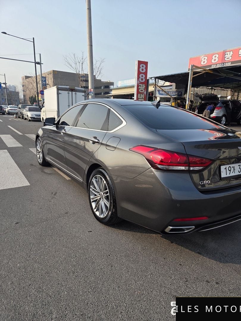 Genesis G80 2018 — миниатюра 5