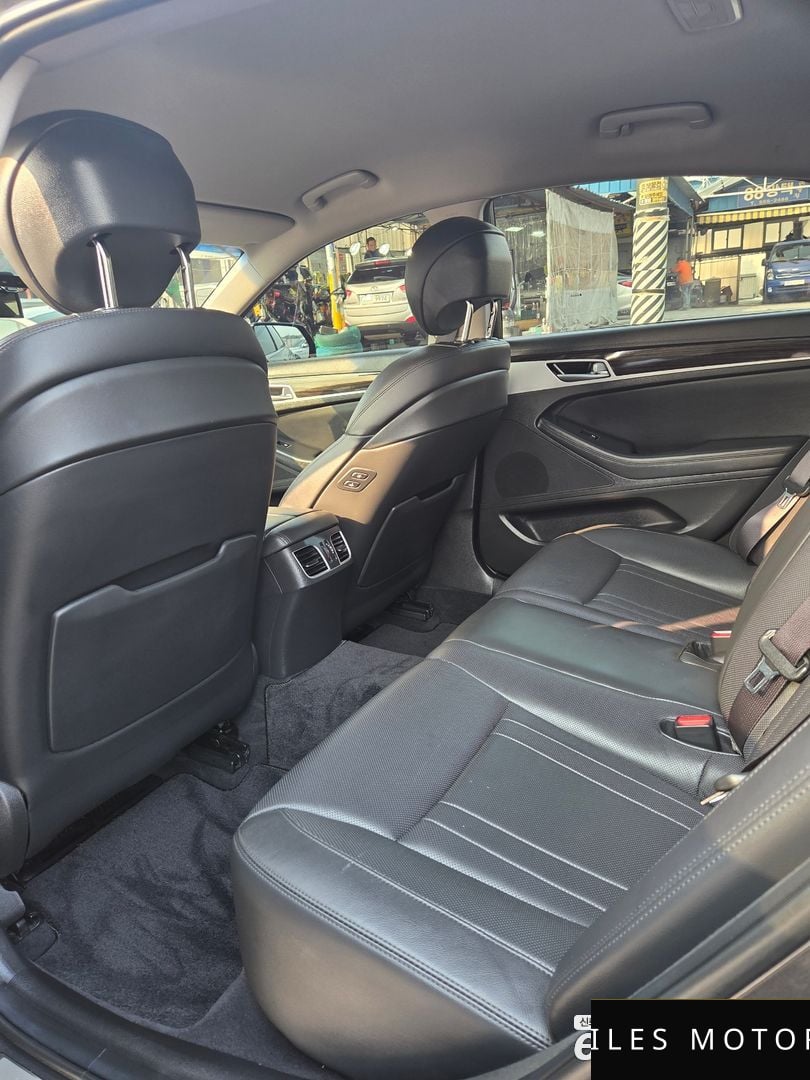 Genesis G80 2018 — миниатюра 11