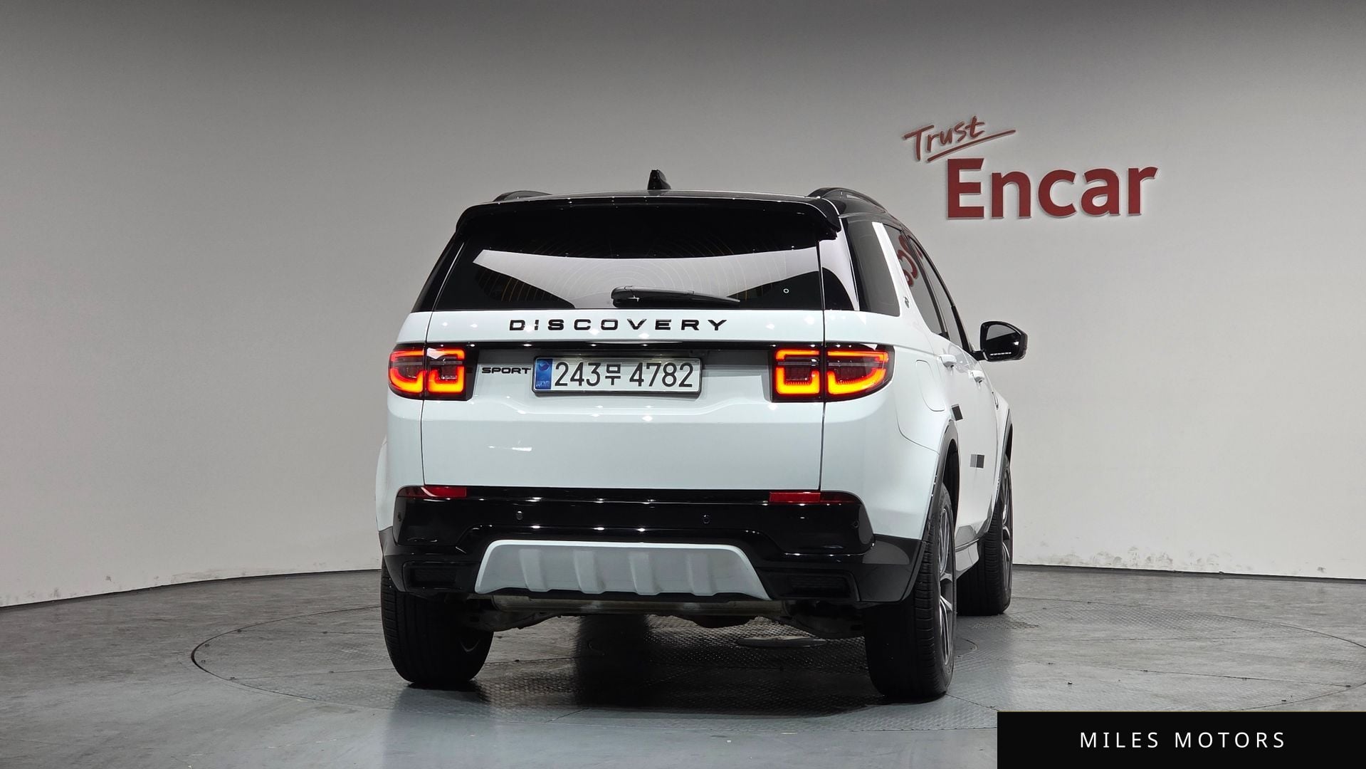 Land Rover Discovery Sport 2025 — миниатюра 3