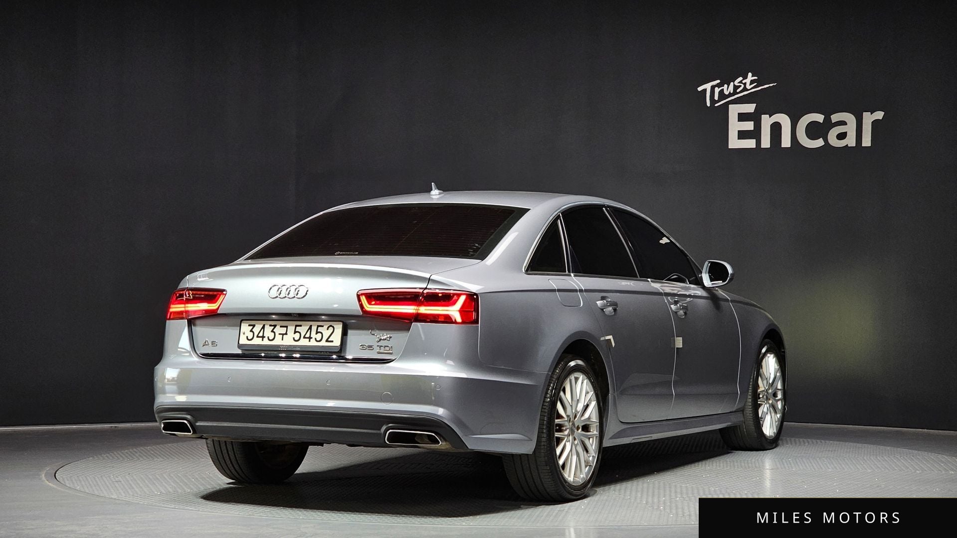 Audi A6 2018 — миниатюра 2