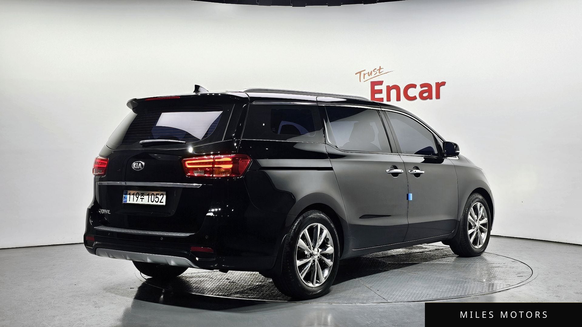 Kia Canival 2019 — миниатюра 2