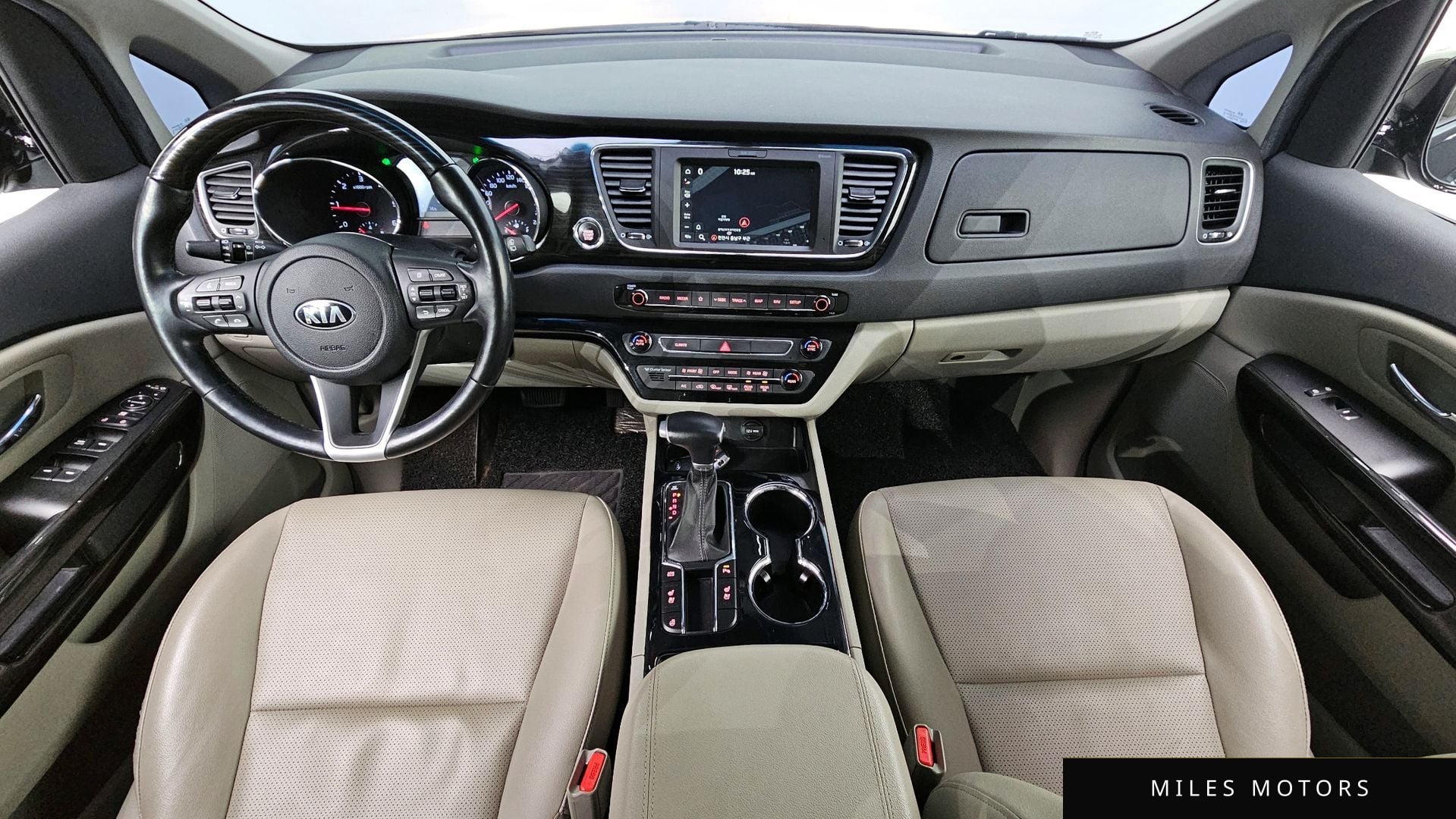 Kia Canival 2019 — миниатюра 7