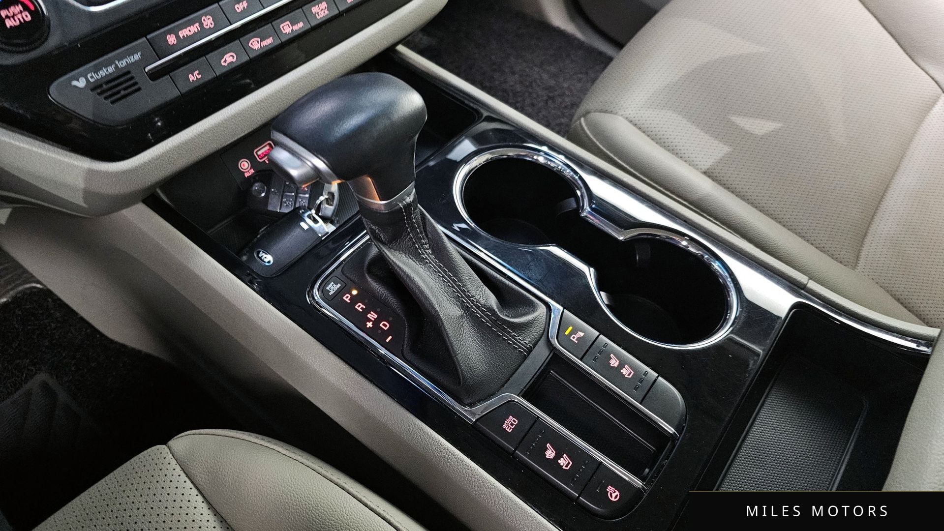 Kia Canival 2019 — миниатюра 9