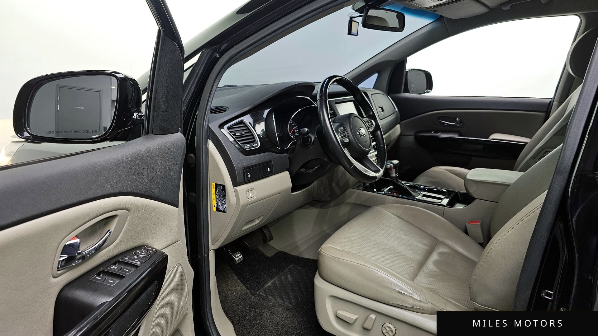 Kia Canival 2019 — миниатюра 10