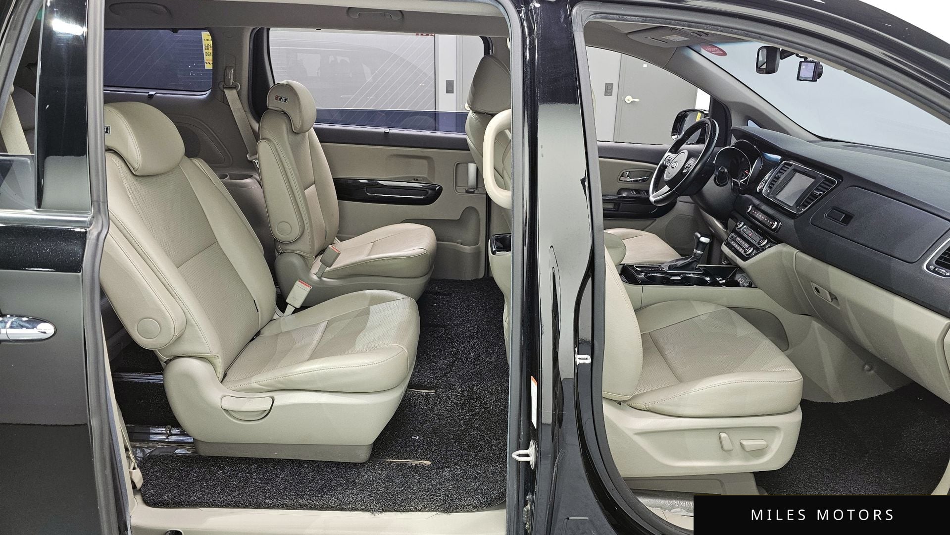 Kia Canival 2019 — миниатюра 11