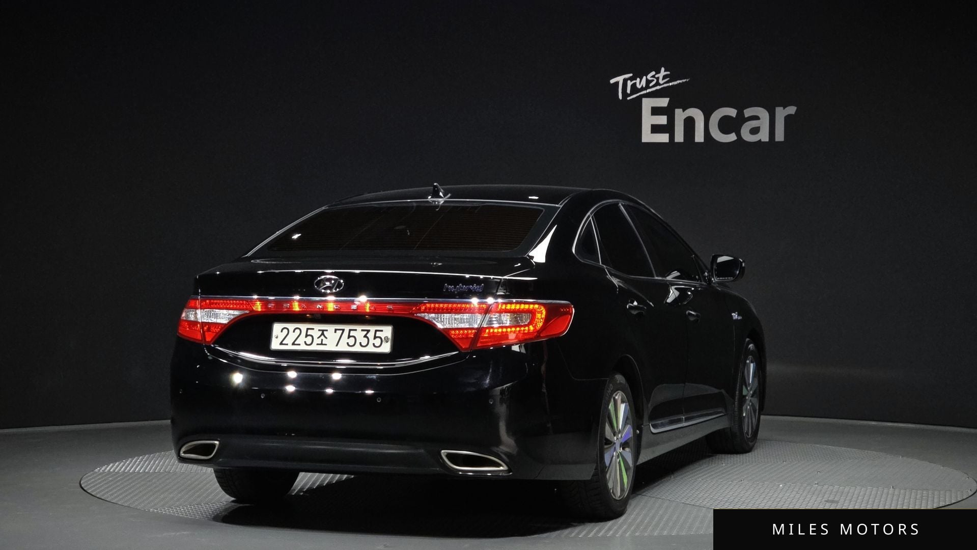 Hyundai Grandeur 2015 — миниатюра 2
