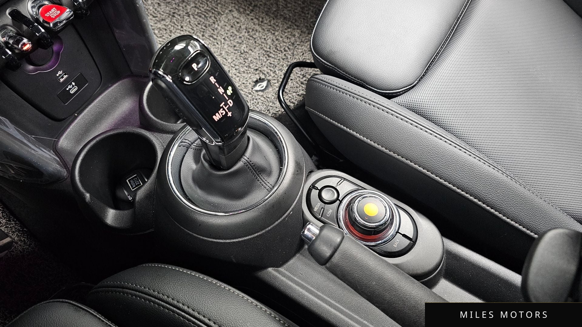 MINI Cooper 2021 — миниатюра 9